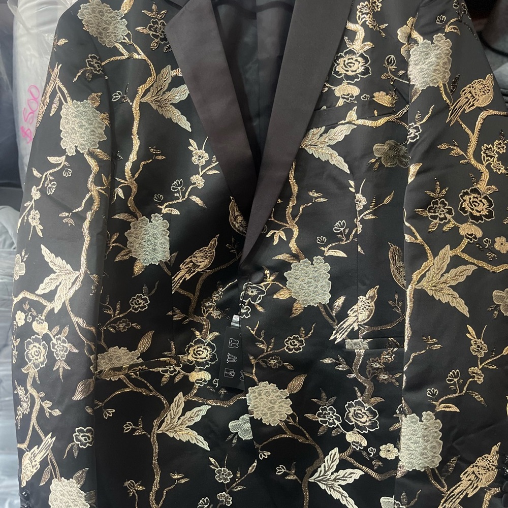 Black & Gold Floral Embroidered Men's Blazer
